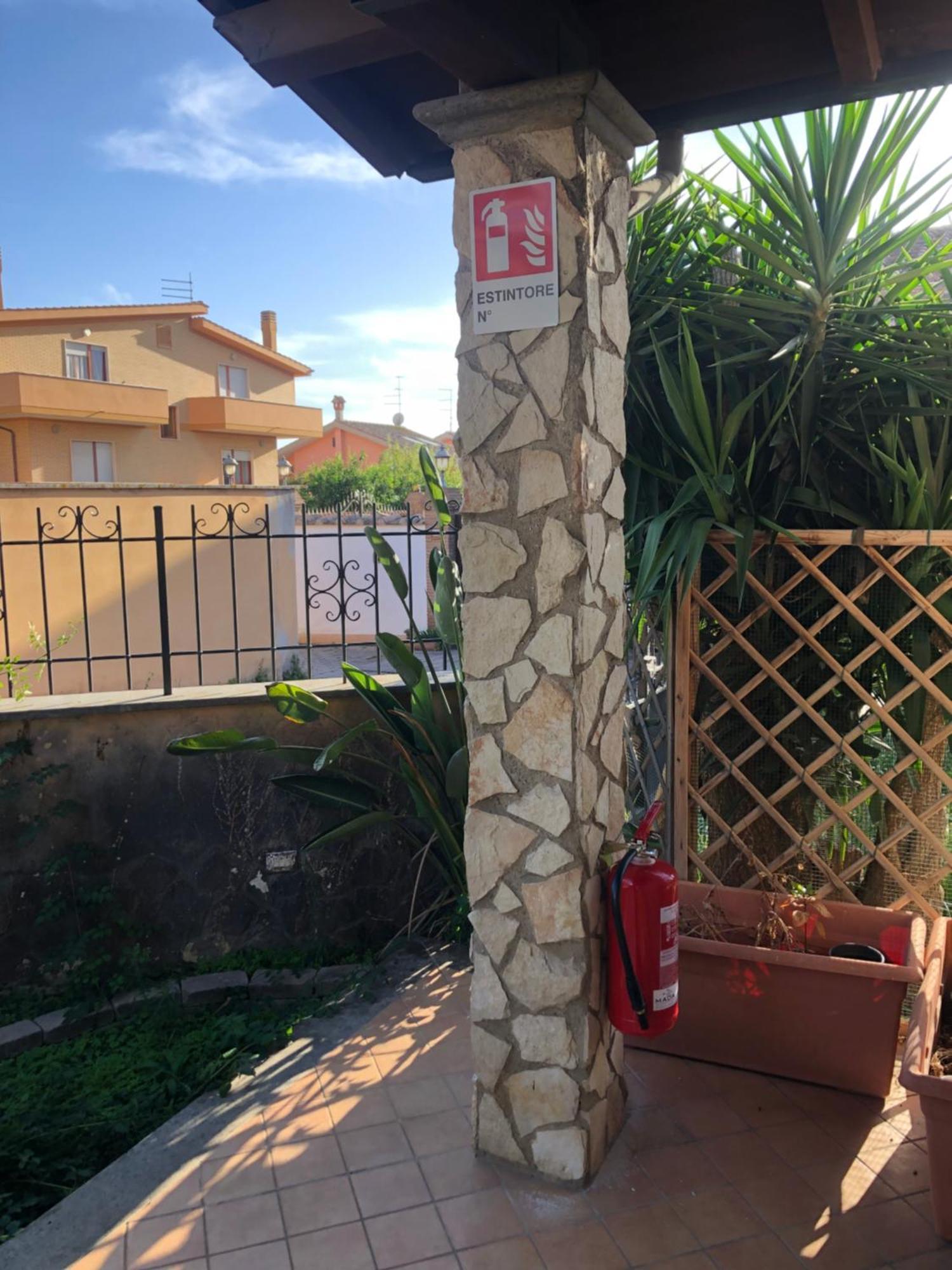 Ferienwohnung Aura L.T Fiumicino Exterior foto